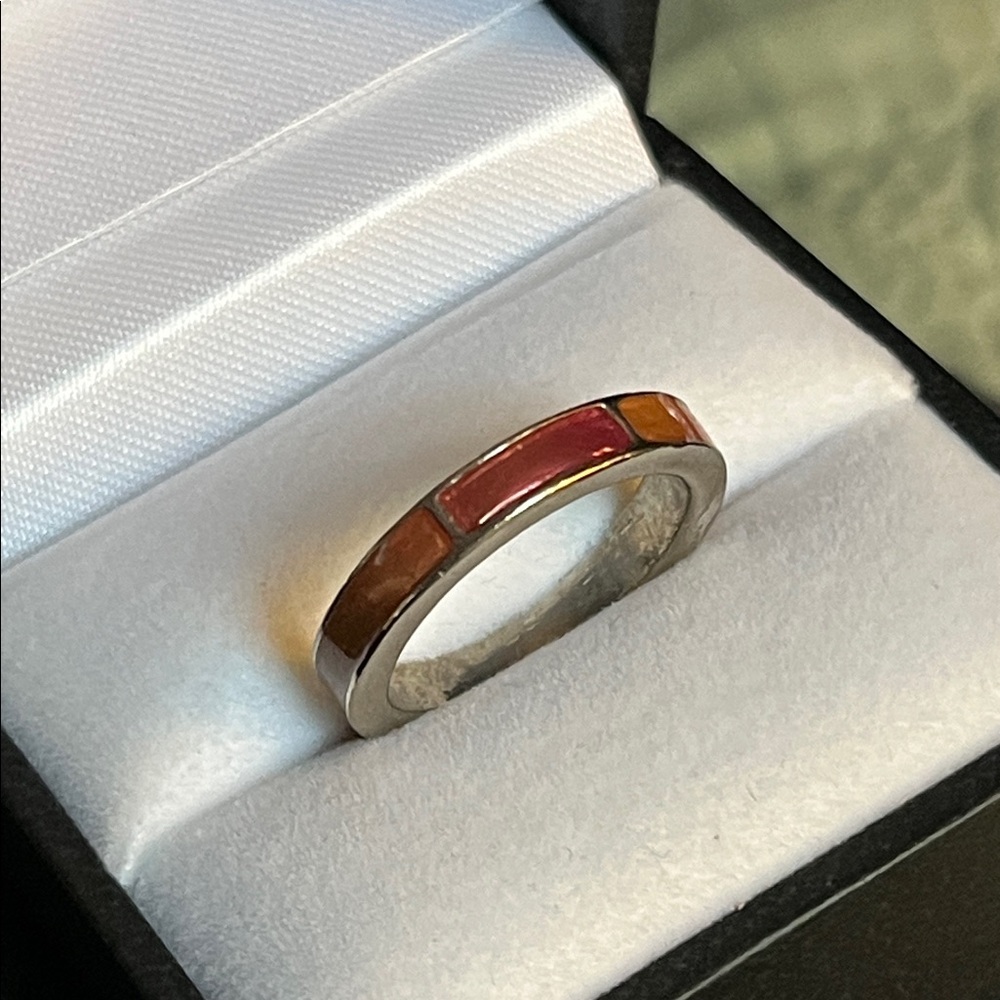 Enamel Inlay ring band - Picture 7 of 8